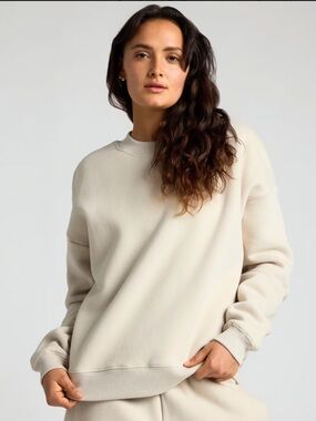 Comfrt Uni-sex, Everyday Cream Crewneck Sweatshirt, Oversized, S